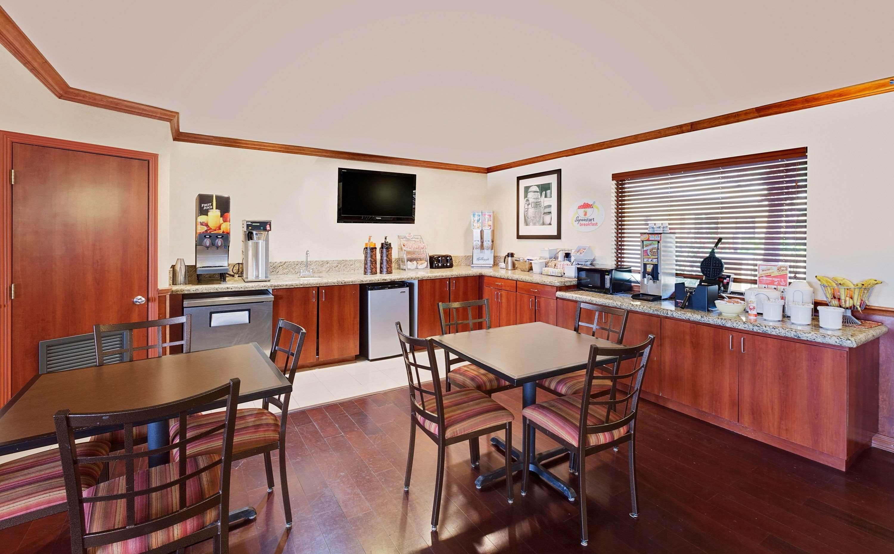 Motel Super 8 By Wyndham Corpus Christi Northwest Esterno foto