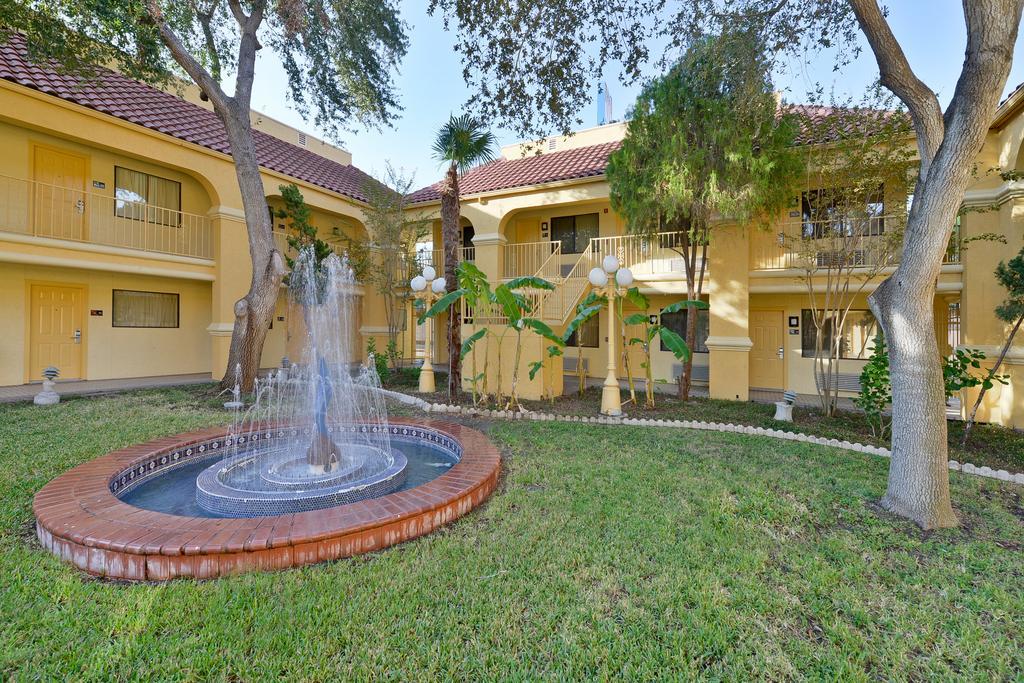 Motel Super 8 By Wyndham Corpus Christi Northwest Esterno foto