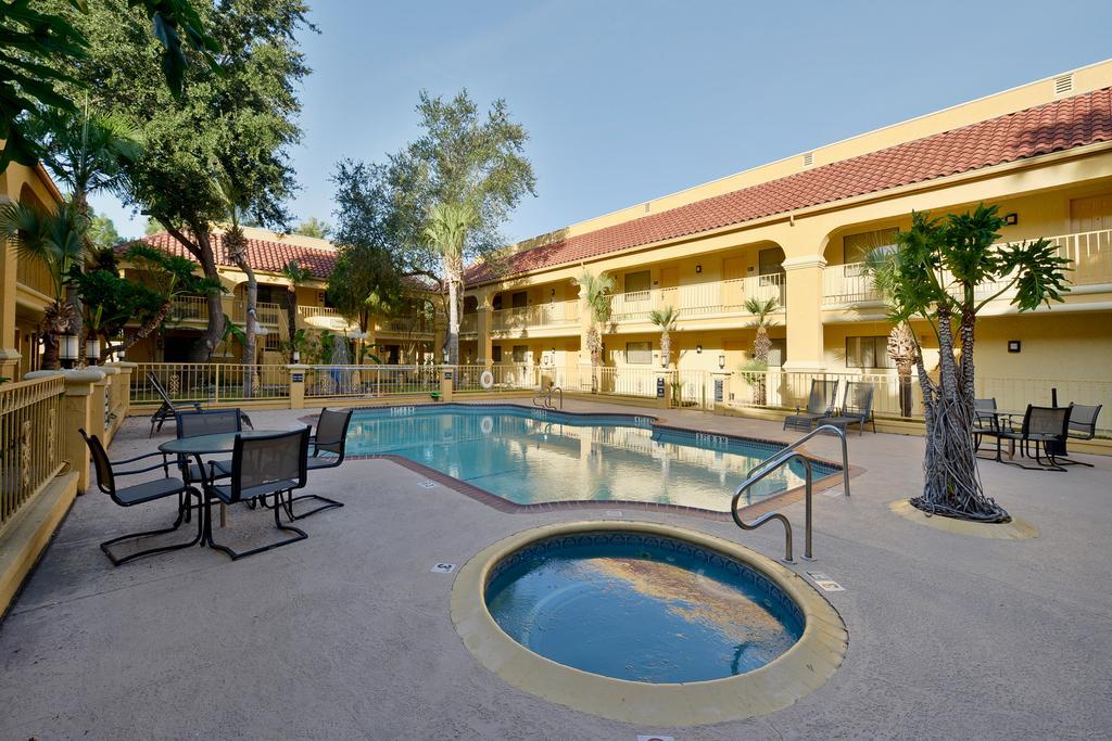 Motel Super 8 By Wyndham Corpus Christi Northwest Esterno foto